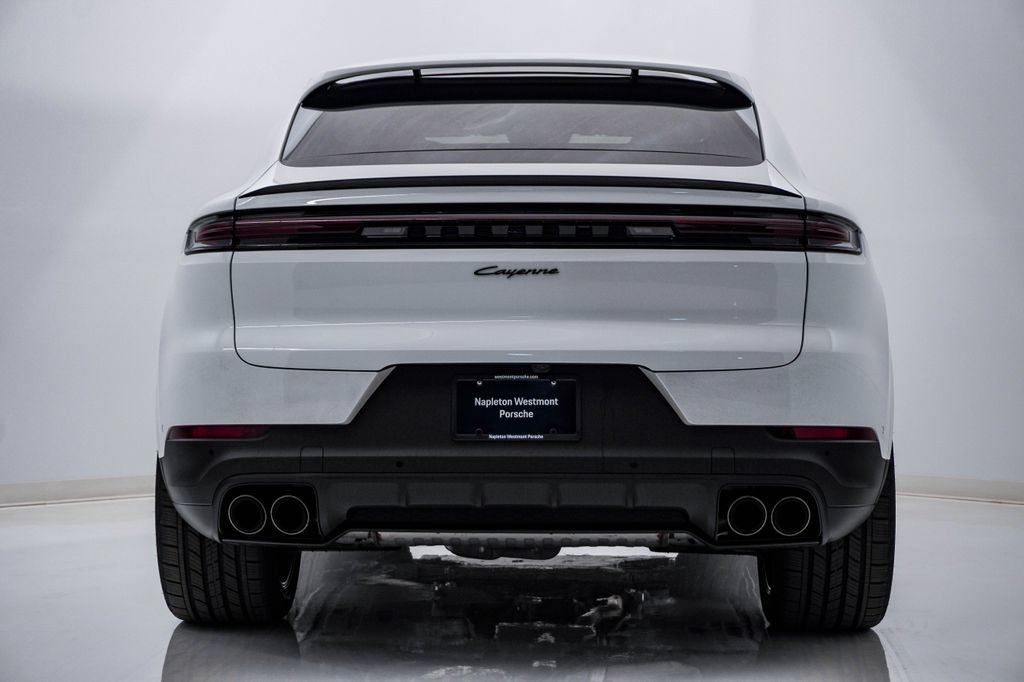 New 2026 Porsche Cayenne Coupe AWD/4WD image 10