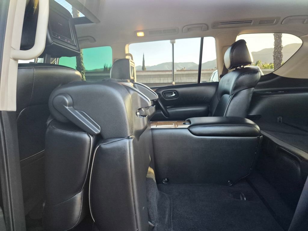 Used 2013 INFINITI QX56 2WD w/ Theater Pkg image 14