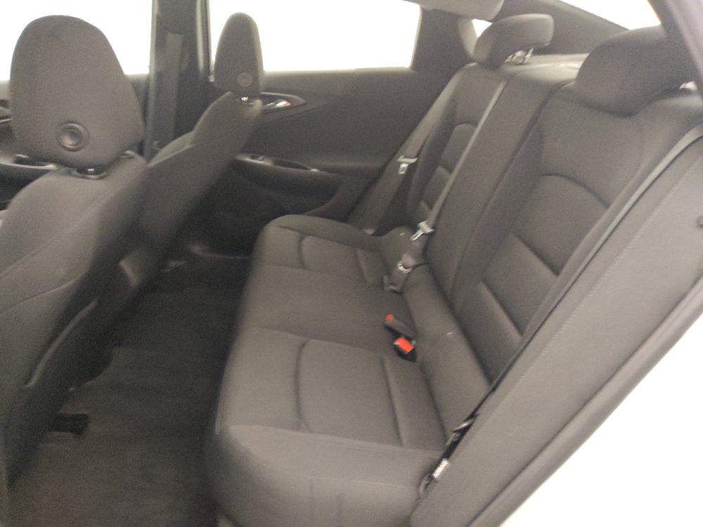 Used 2021 Chevrolet Malibu LS FWD image 18