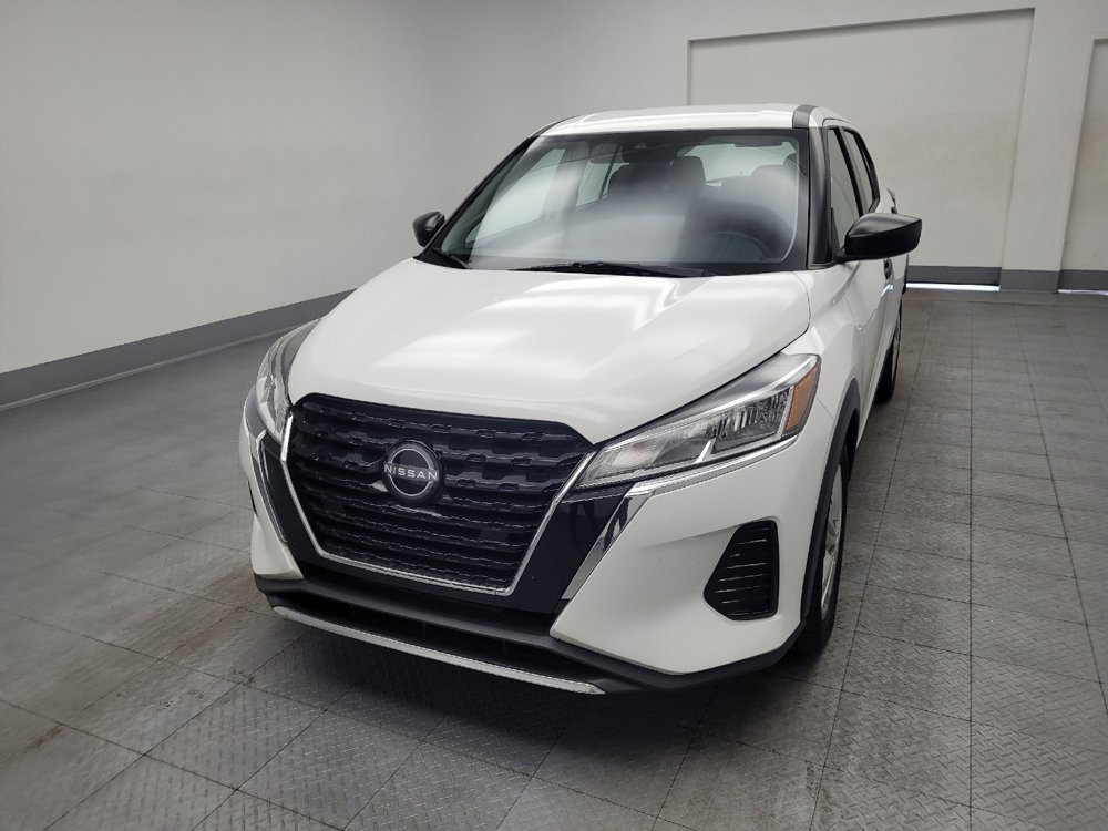 Used 2023 Nissan Kicks S FWD image 15