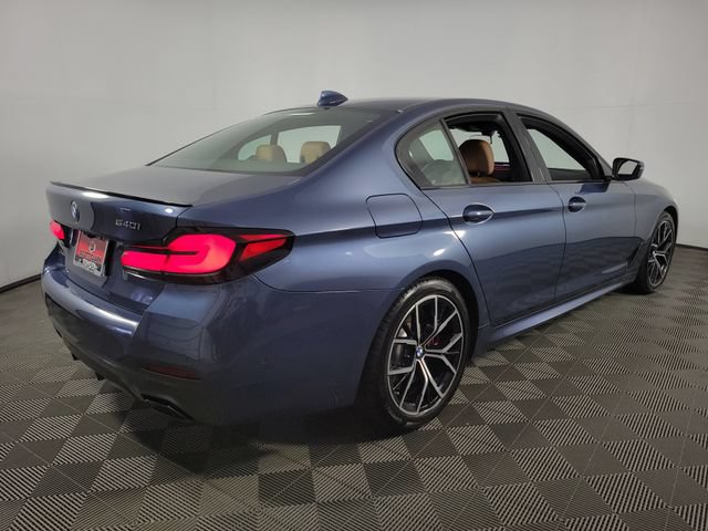 Used 2023 BMW 540i w/ M Sport Package RWD image 9