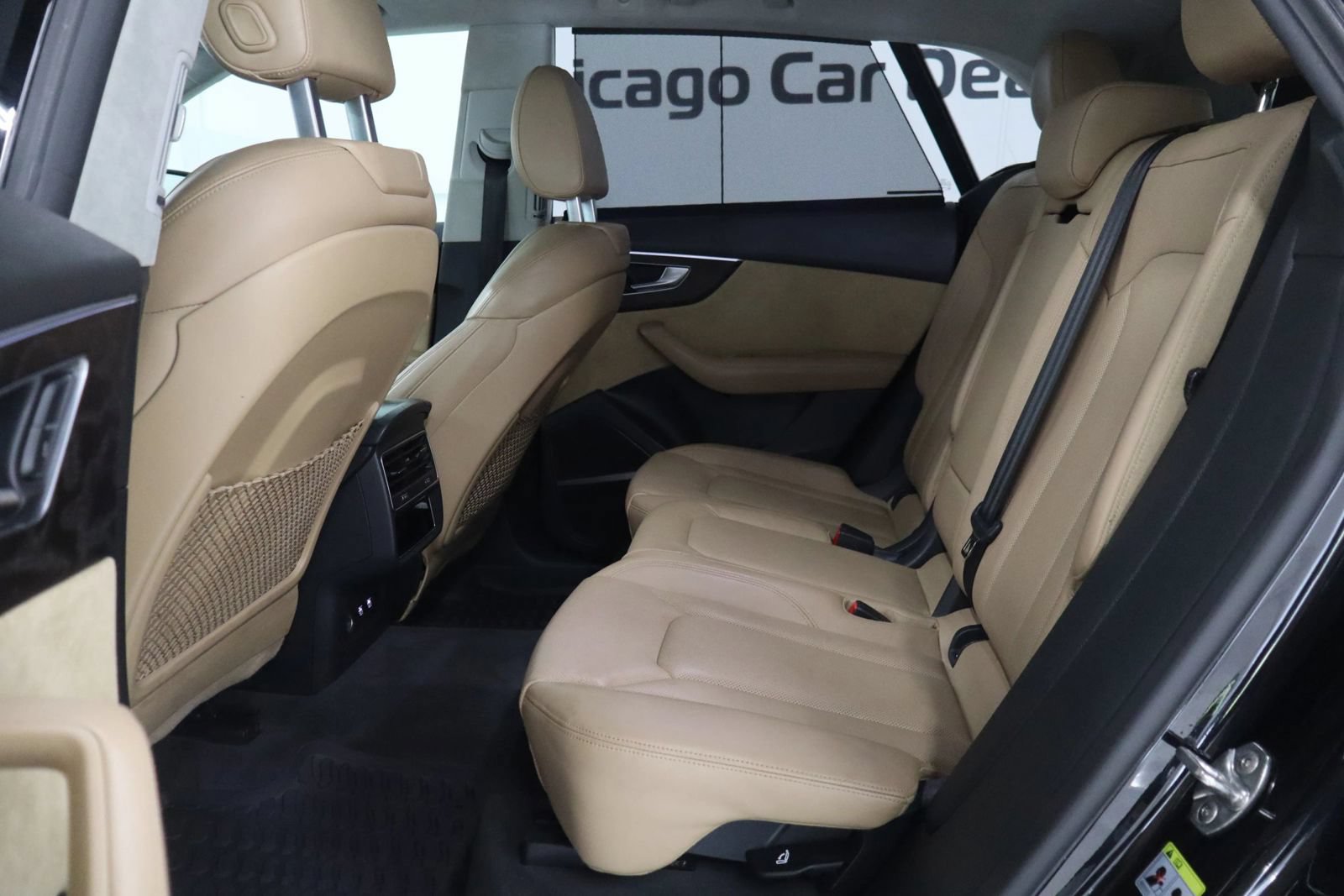 Used 2020 Audi Q8 Prestige w/ Prestige Package AWD/4WD image 16