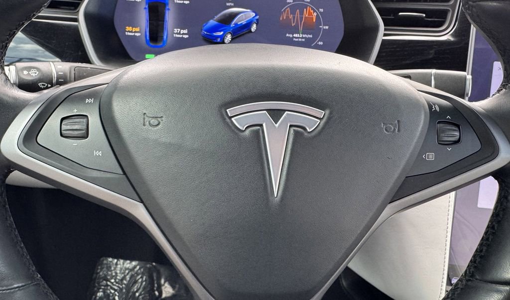 Used 2020 Tesla Model X Long Range AWD/4WD image 18