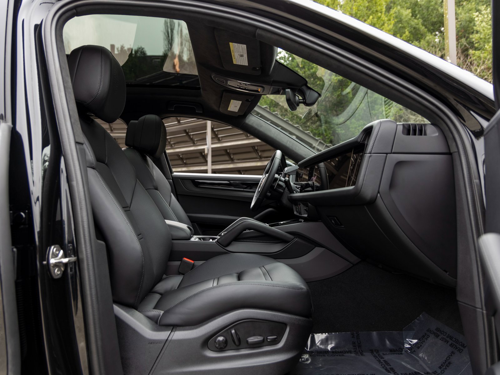 New 2025 Porsche Cayenne GTS image 58