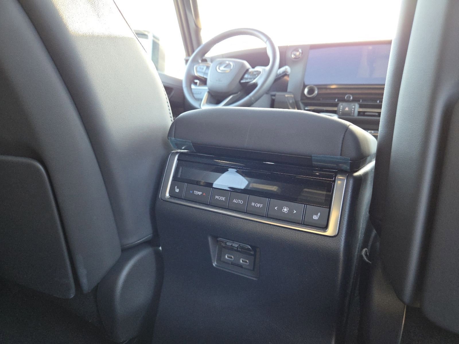 Used 2025 Lexus GX 550 image 30