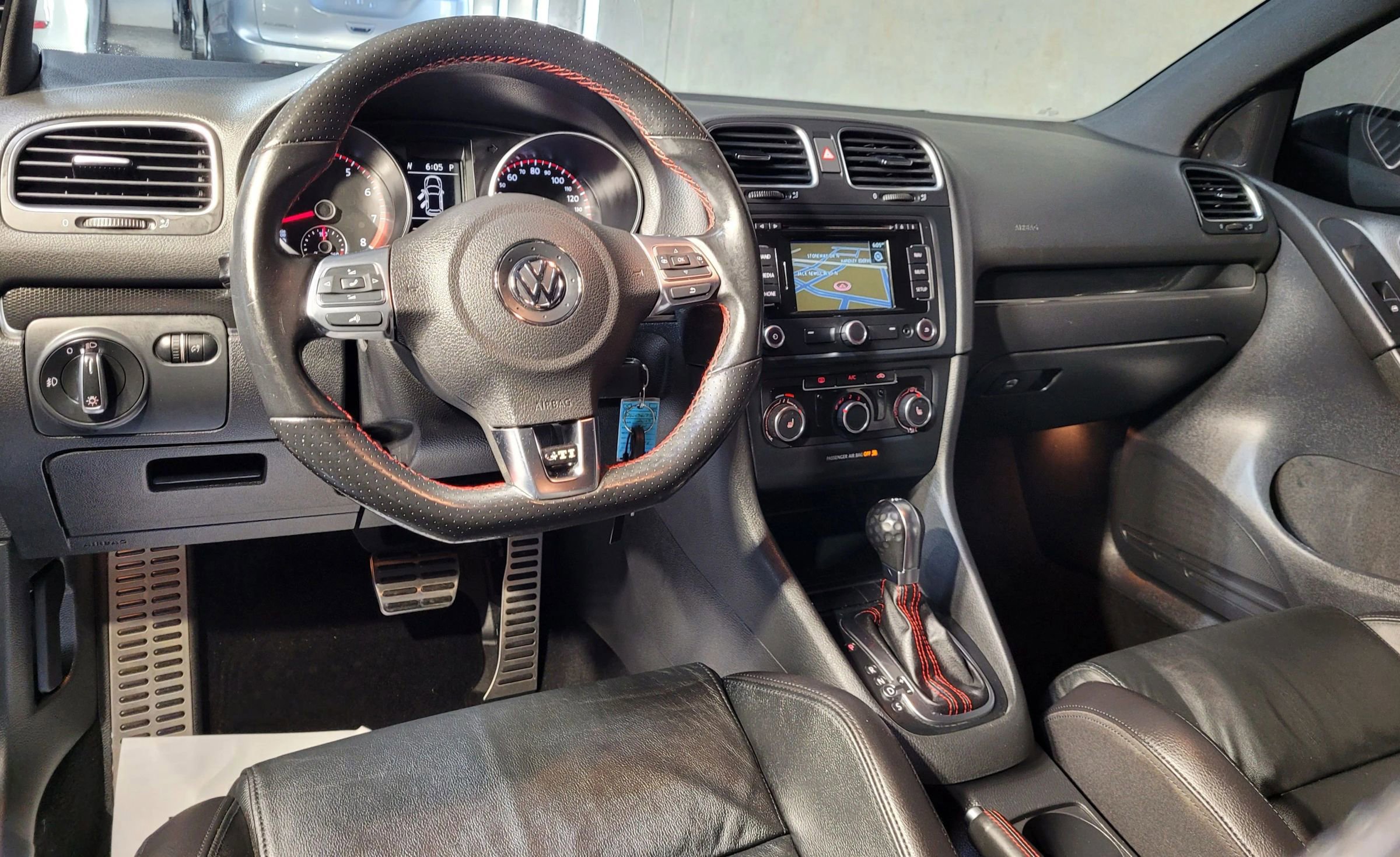 Used 2013 Volkswagen GTI Driver's Edition image 22