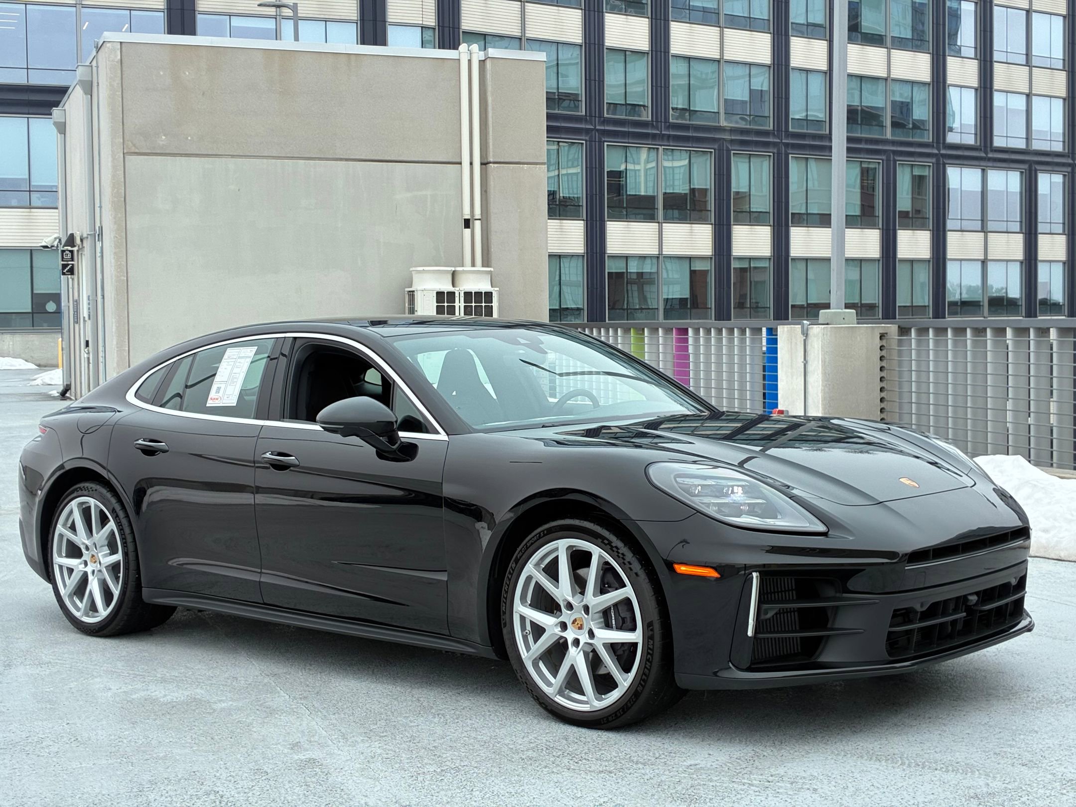 Certified 2025 Porsche Panamera 4 image 7