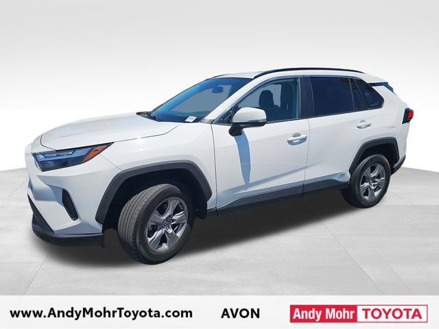 Used 2022 Toyota RAV4 XLE w/ Convenience Package AWD/4WD image 4