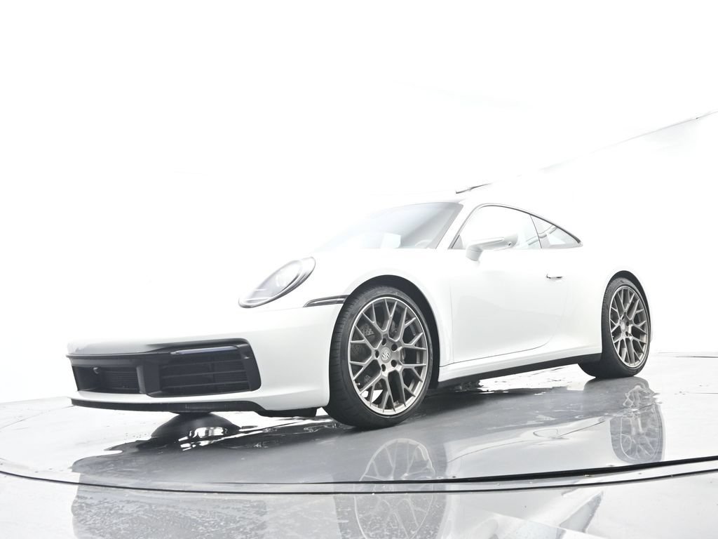 Certified 2023 Porsche 911 Carrera RWD image 40