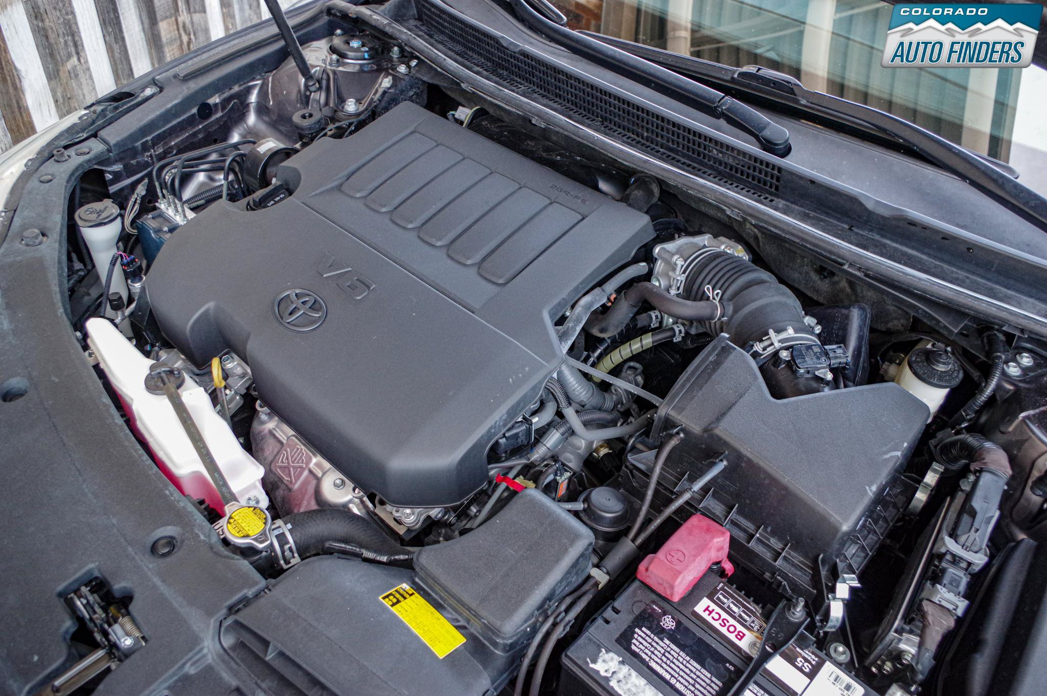 Used 2013 Toyota Avalon XLE Premium FWD image 25