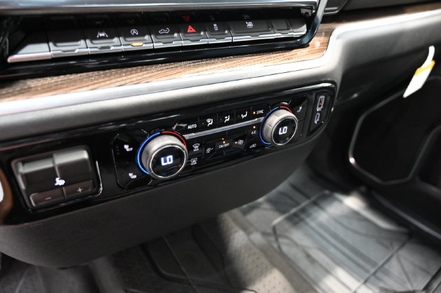 New 2026 Chevrolet Silverado 1500 RST w/ RST Select Package AWD/4WD image 18
