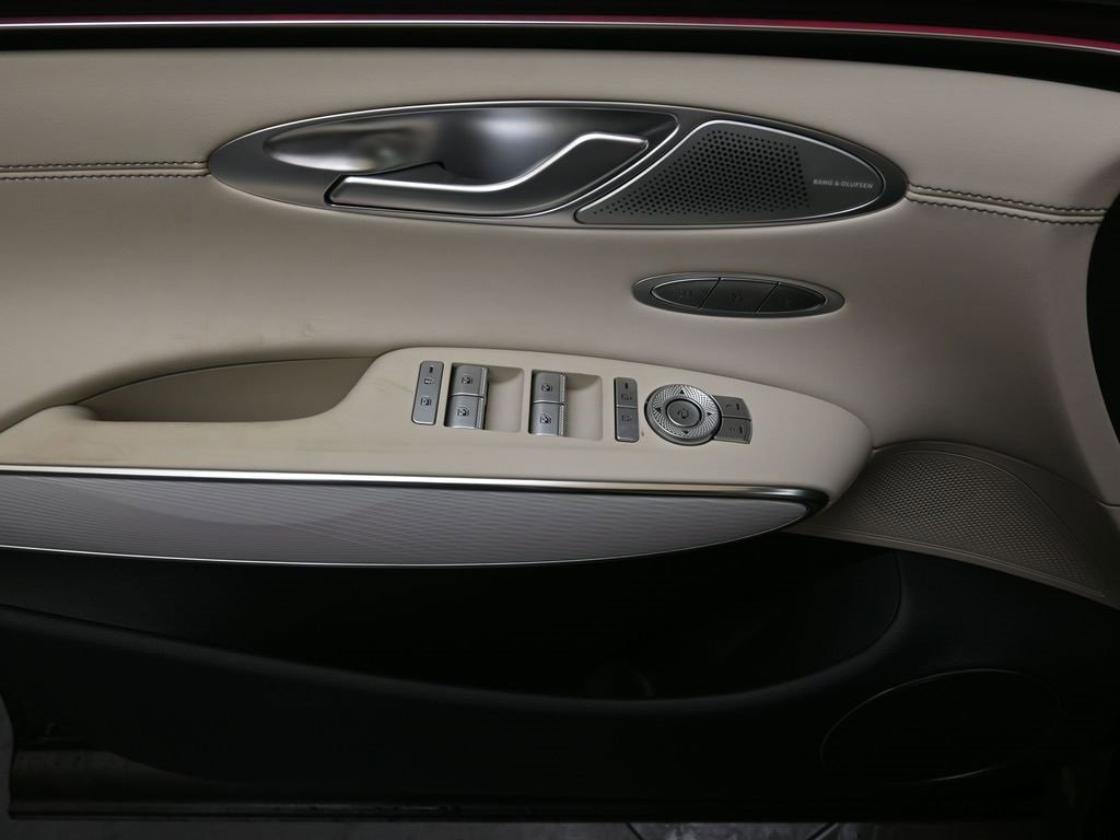 New 2026 Genesis GV70 2.5T Advanced image 22