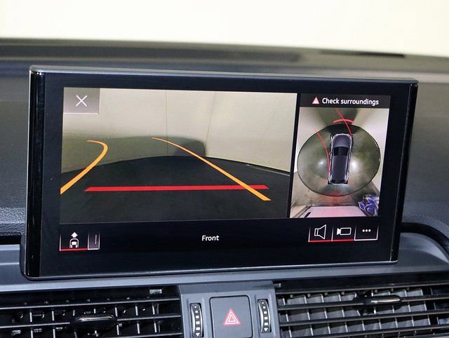 Used 2025 Audi Q5 e Premium Plus w/ Premium Plus Package image 22