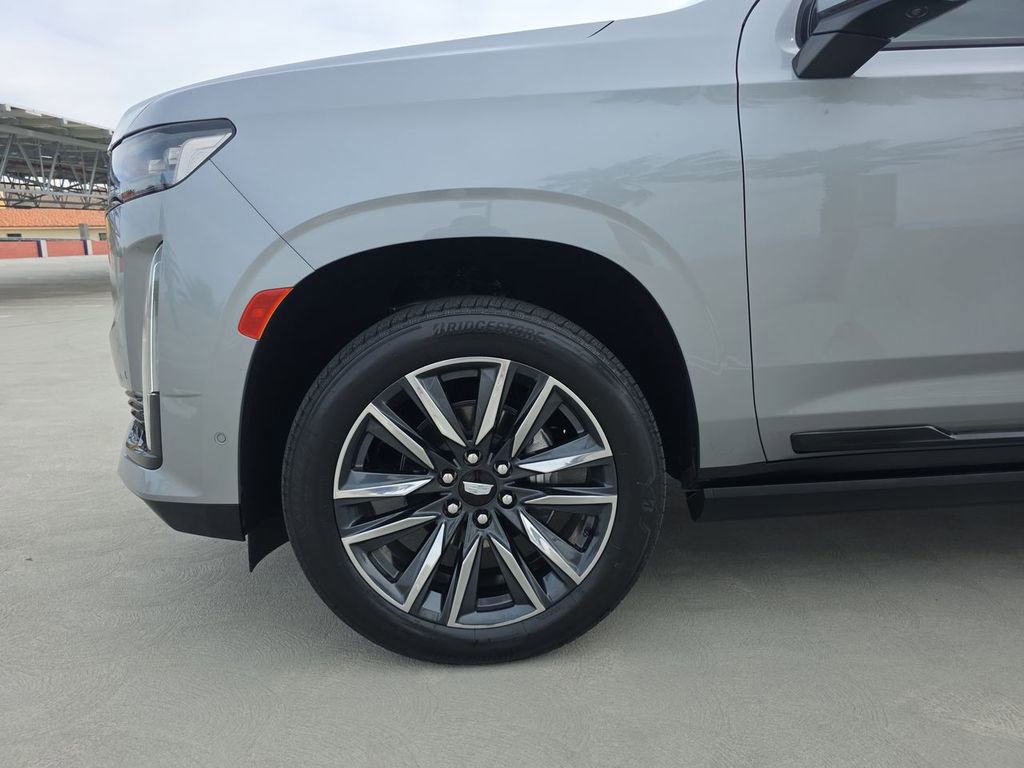 Certified 2024 Cadillac Escalade ESV Sport Platinum AWD/4WD image 34