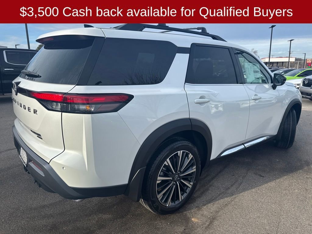 New 2026 Nissan Pathfinder Platinum image 8
