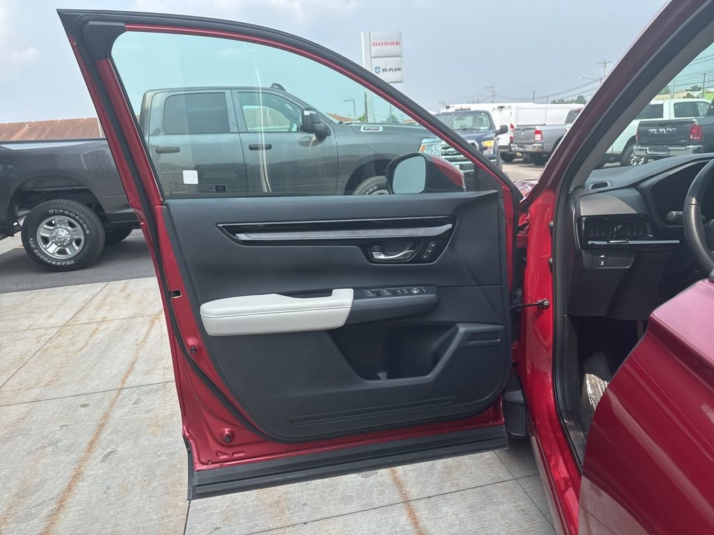 Used 2025 Honda CR-V EX-L image 18