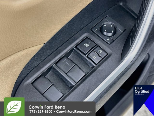 Used 2021 Toyota RAV4 XLE w/ Convenience Package AWD/4WD image 21
