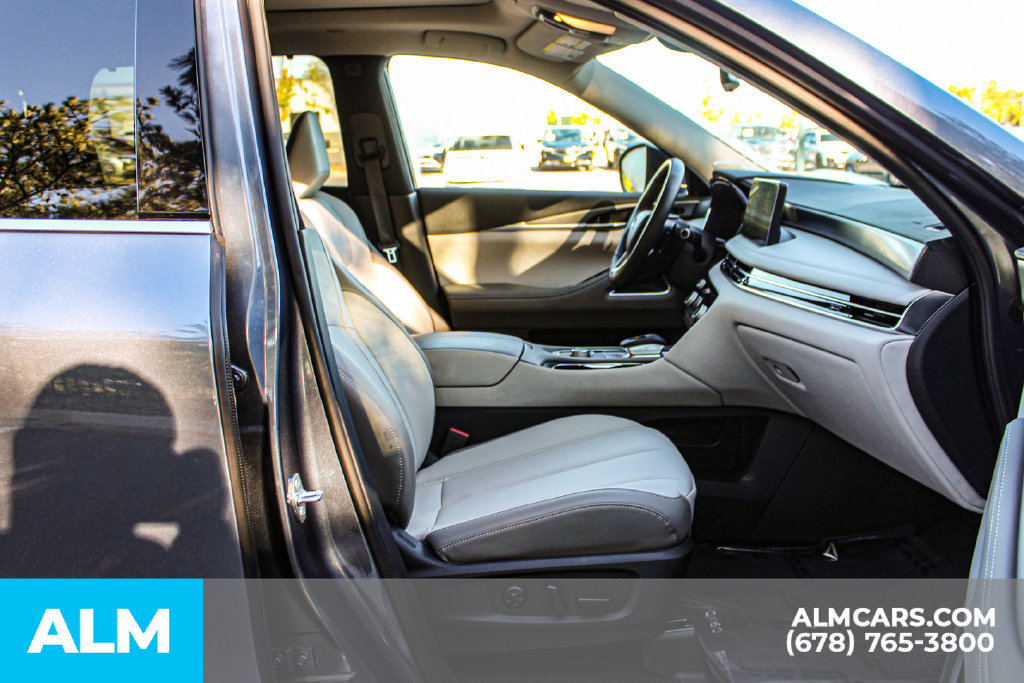 Used 2026 INFINITI QX60 Luxe w/ Cargo Package FWD image 22
