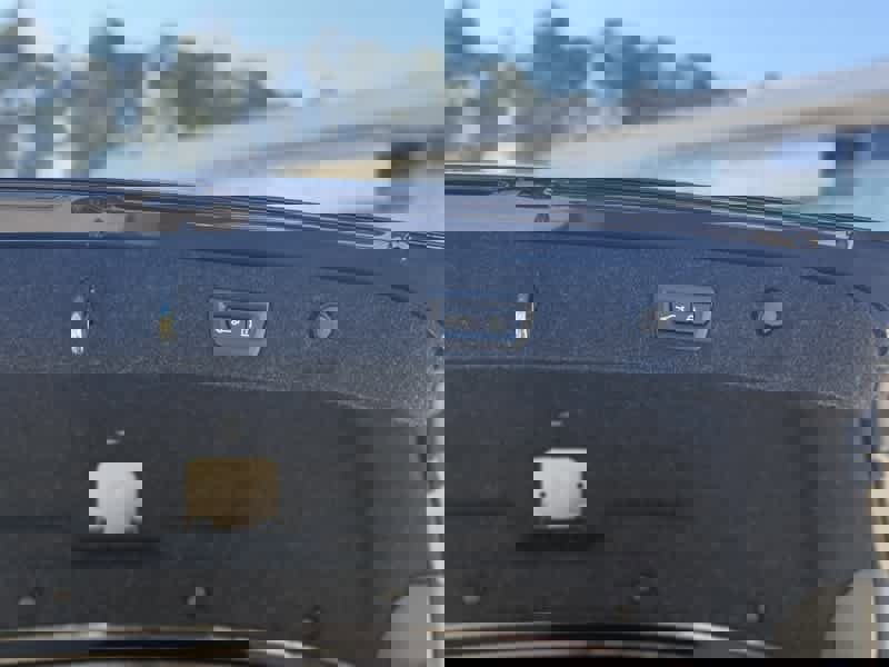 Used 2022 BMW 530i xDrive w/ Executive Package image 21