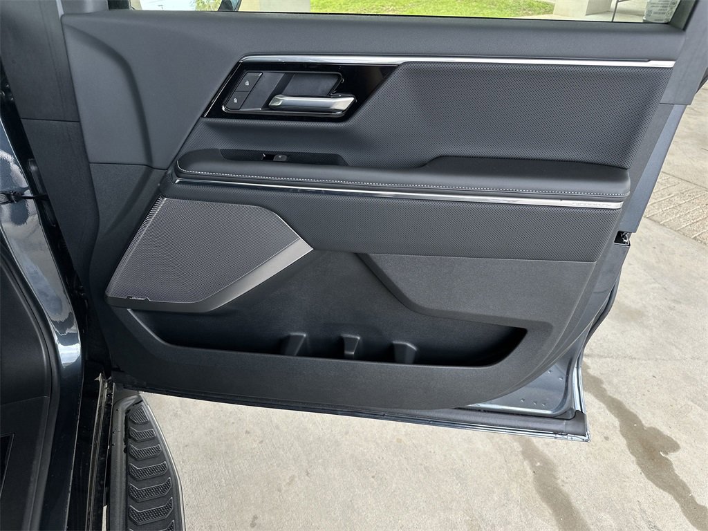 New 2025 GMC Sierra EV Denali image 37