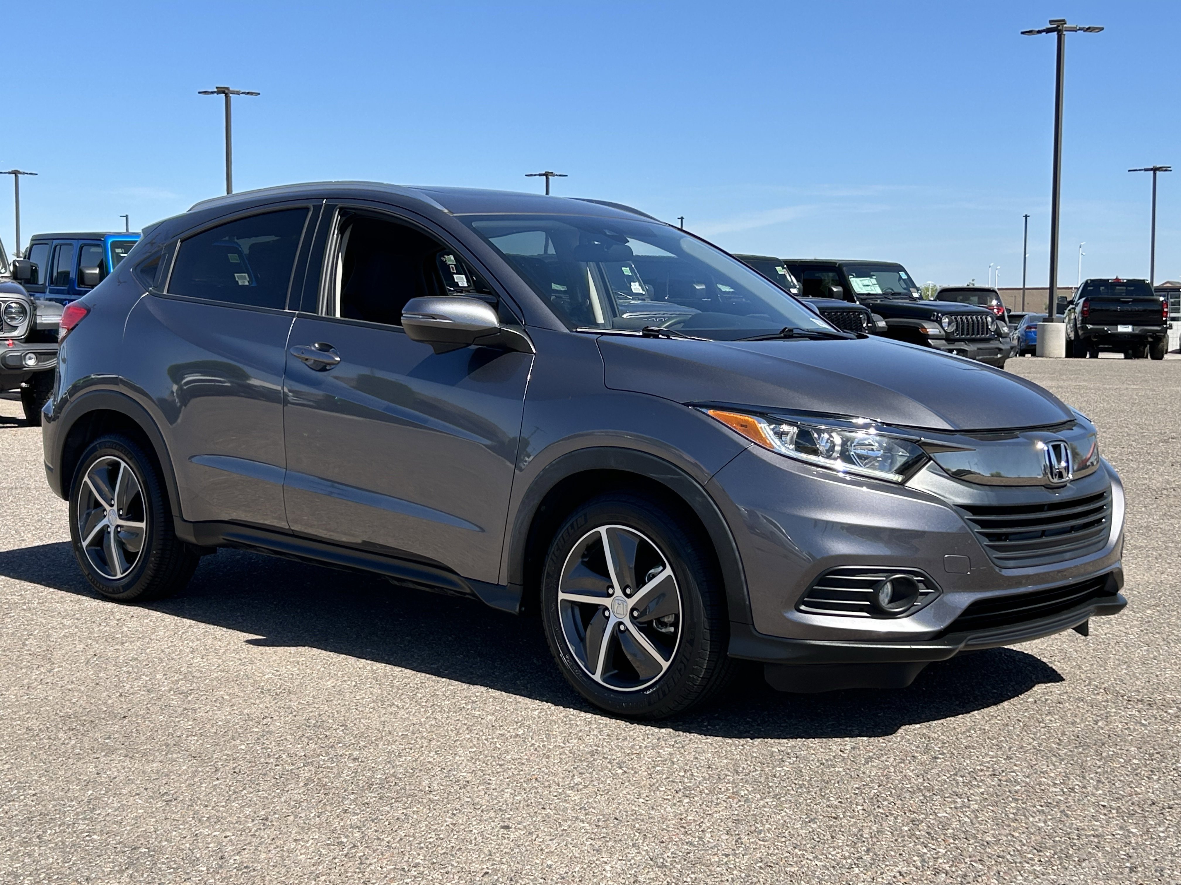 Used 2022 Honda HR-V EX image 7
