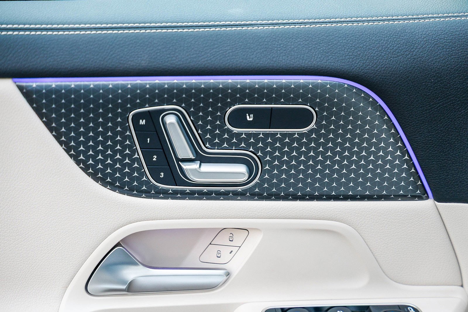 Certified 2025 Mercedes-Benz GLA 250 GLA 250 image 21