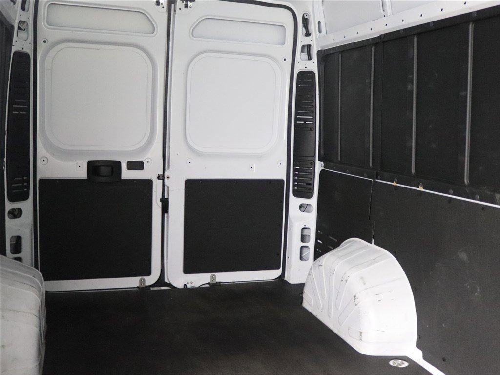 Used 2023 RAM ProMaster 2500 FWD image 15