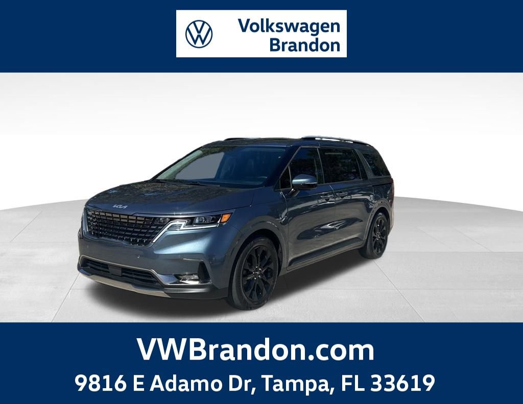 Used 2023 Kia Carnival SX Prestige image 1