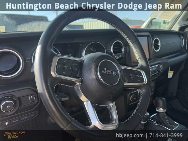 Used 2023 Jeep Wrangler Unlimited Sahara w/ Cold Weather Group image 10