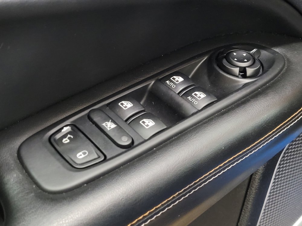 Used 2018 Jeep Compass Latitude w/ Safe & Security Group image 27