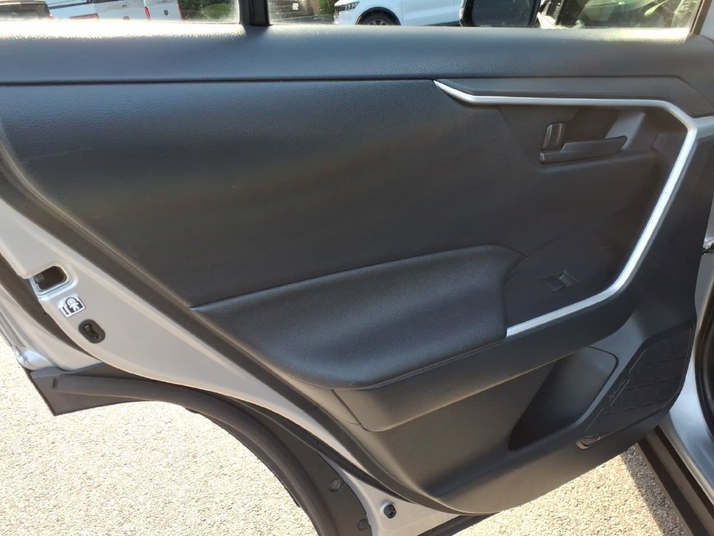 Used 2020 Toyota RAV4 LE w/ All Weather Liner Package AWD/4WD image 11