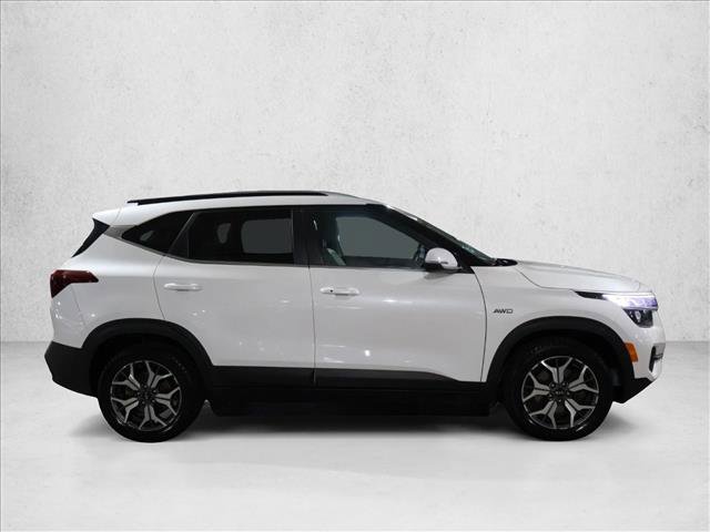 Used 2021 Kia Seltos EX image 4