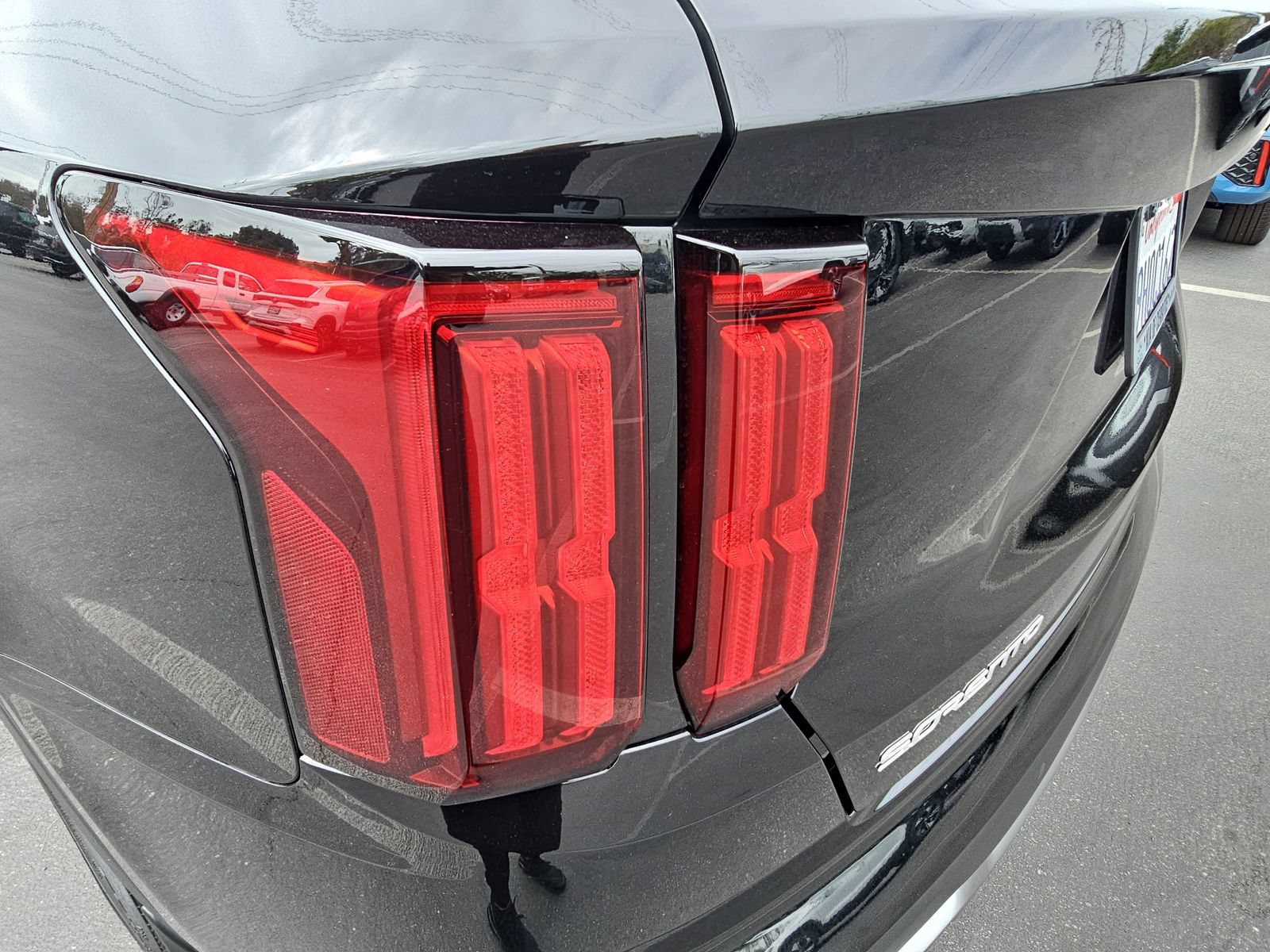 Used 2023 Kia Sorento SX Prestige w/ Panoramic Sunroof Package AWD/4WD image 36