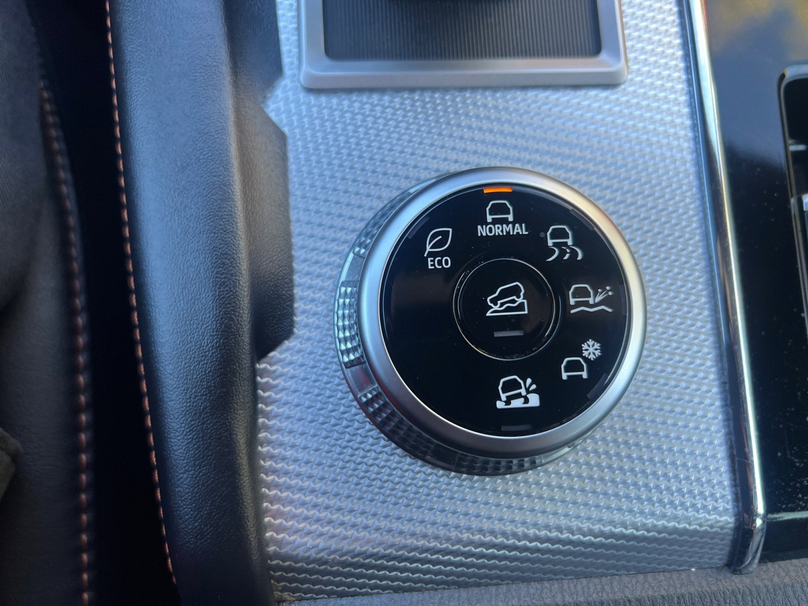 Used 2022 Mitsubishi Outlander SEL image 25