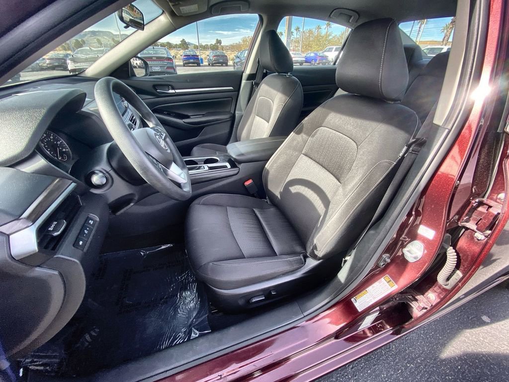 Used 2023 Nissan Altima 2.5 SV image 18