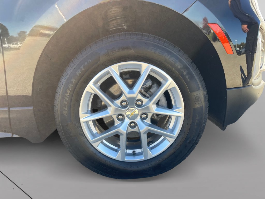 Used 2022 Chevrolet Equinox LT AWD/4WD image 9