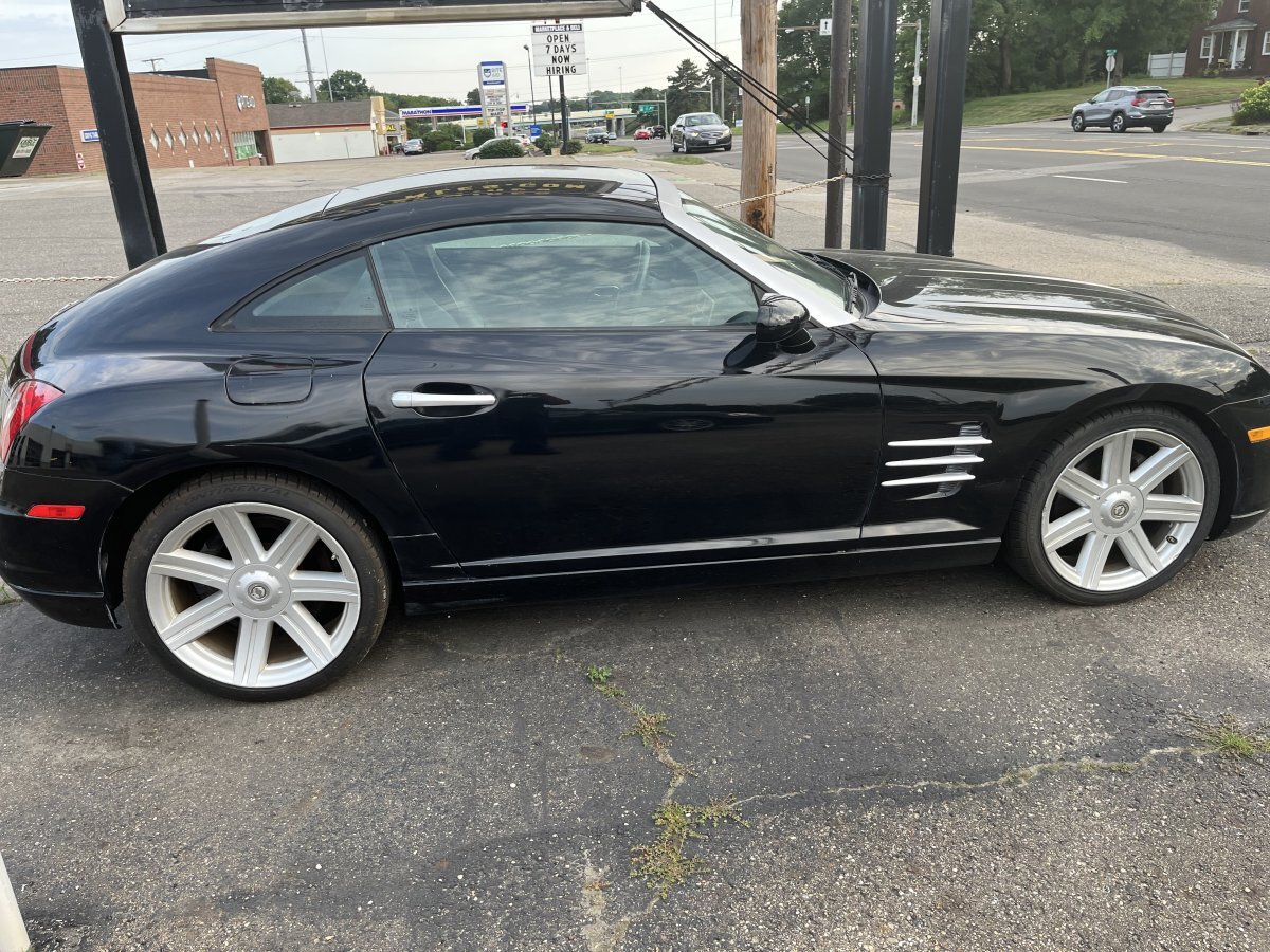 Used 2004 Chrysler Crossfire Coupe RWD image 8