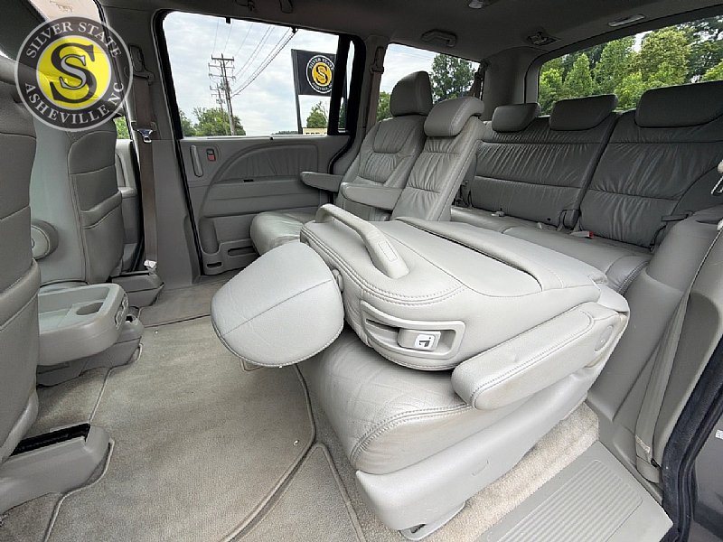 Used 2008 Honda Odyssey Touring image 16