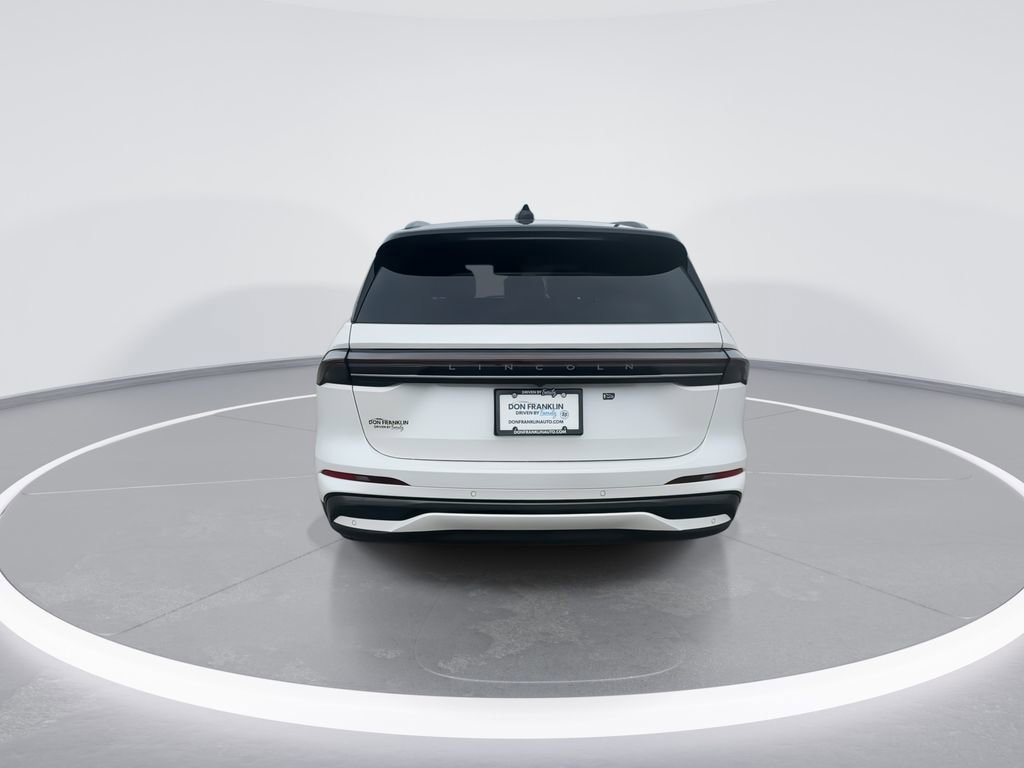 New 2026 Lincoln Nautilus Reserve w/ Jet Appearance Package AWD/4WD image 7