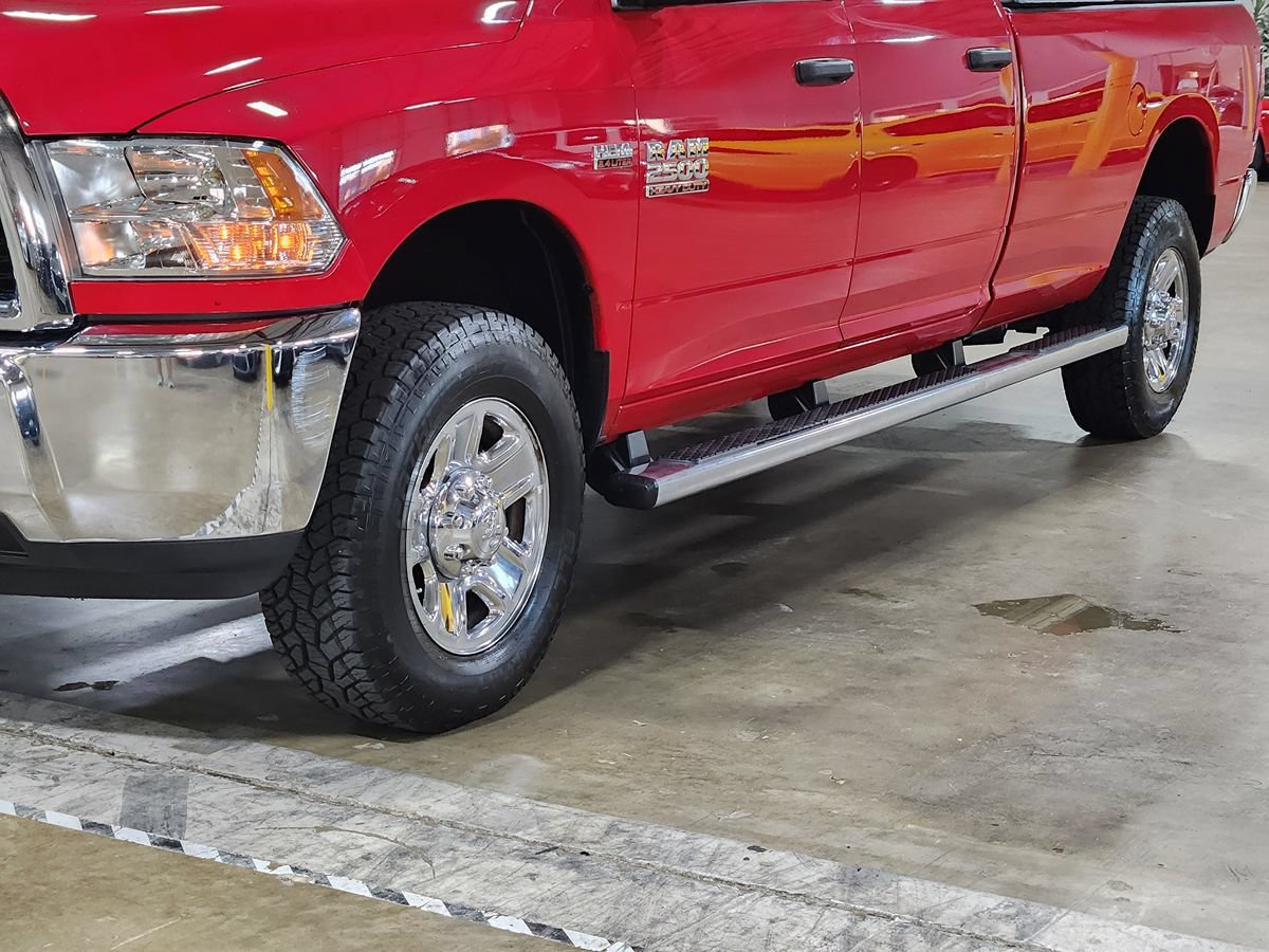 Used 2018 RAM 2500 Tradesman w/ Chrome Appearance Group AWD/4WD image 17