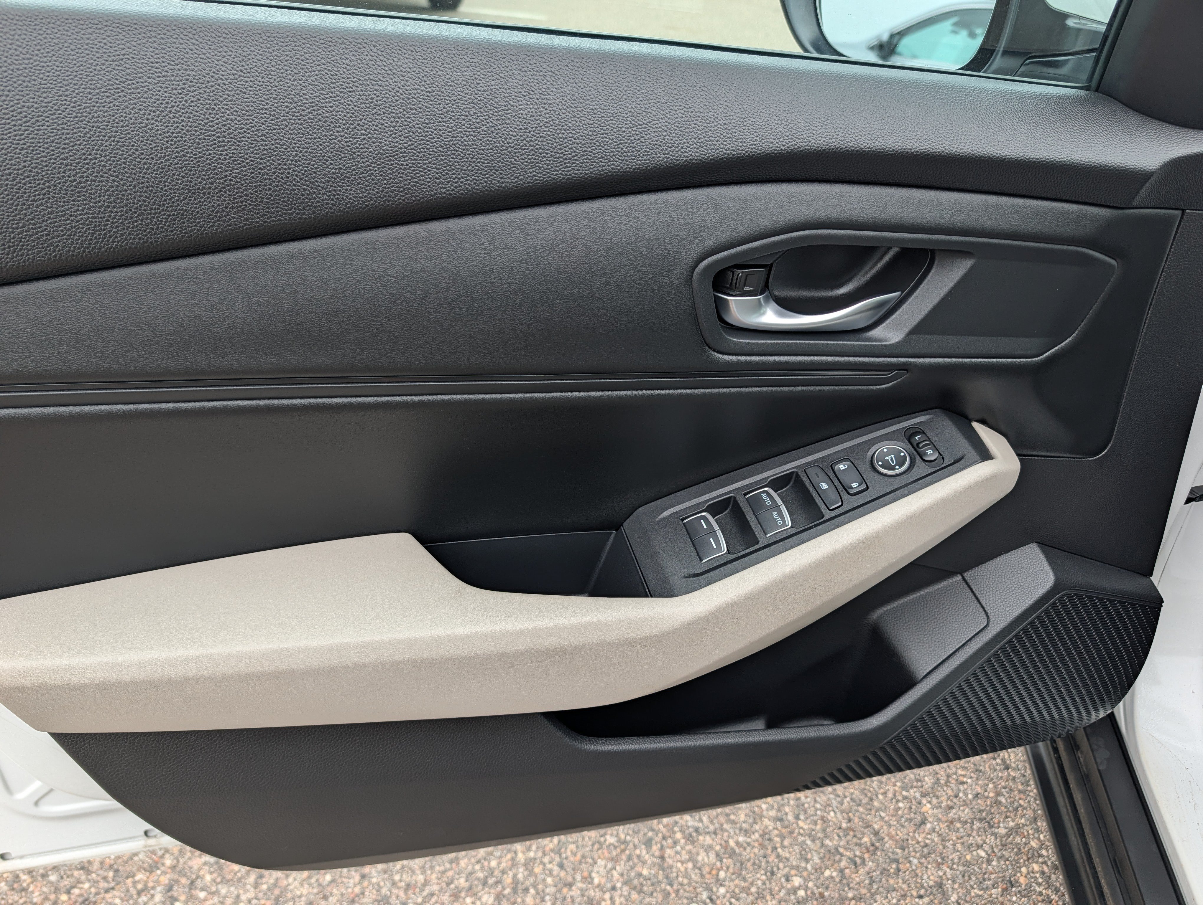 Used 2024 Honda Accord EX image 22