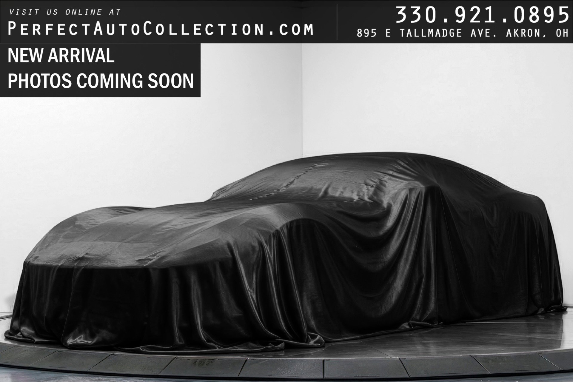 Used 2017 Volkswagen Golf S image 1