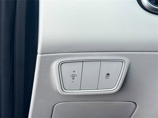 Used 2023 Hyundai Tucson SE image 10