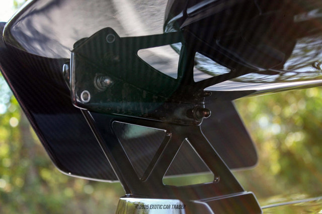 Used 2022 Ford Mustang Shelby GT500 w/ Carbon Fiber Track Pack image 76