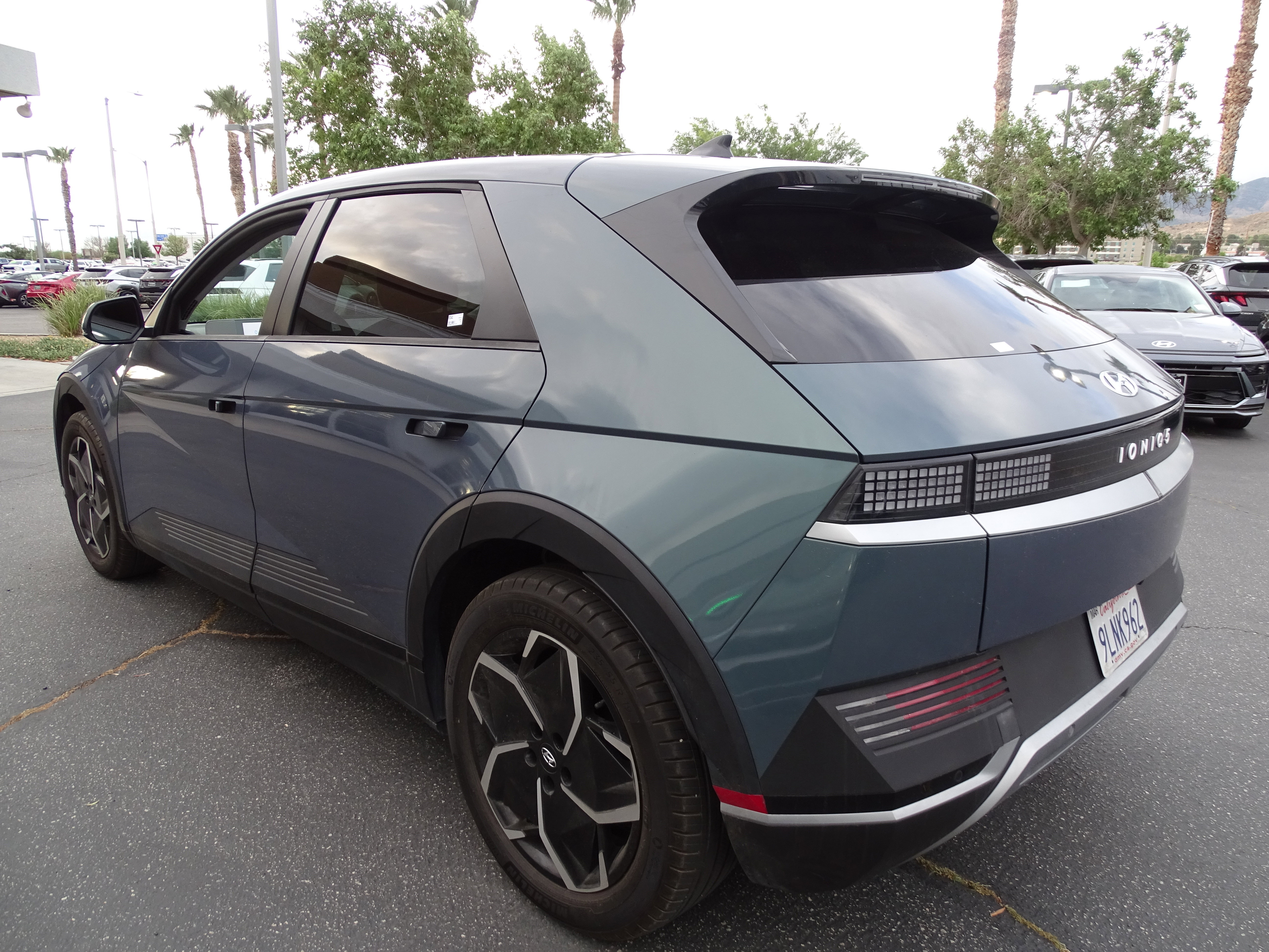 Used 2024 Hyundai Ioniq 5 SEL image 6