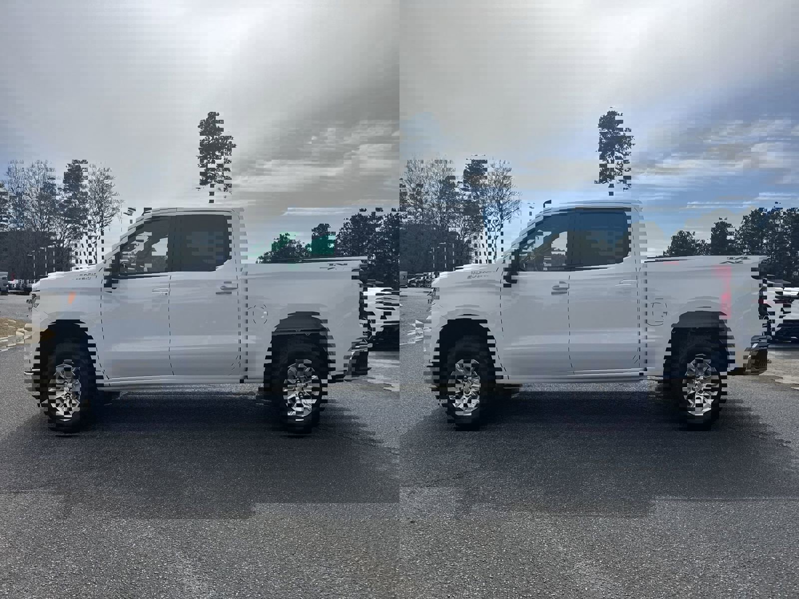 Used 2026 Chevrolet Silverado 1500 LT image 7