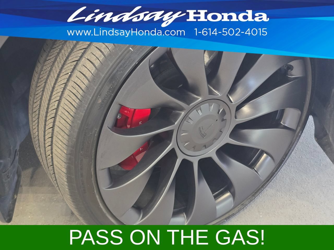 Used 2024 Tesla Model Y Performance AWD/4WD image 25