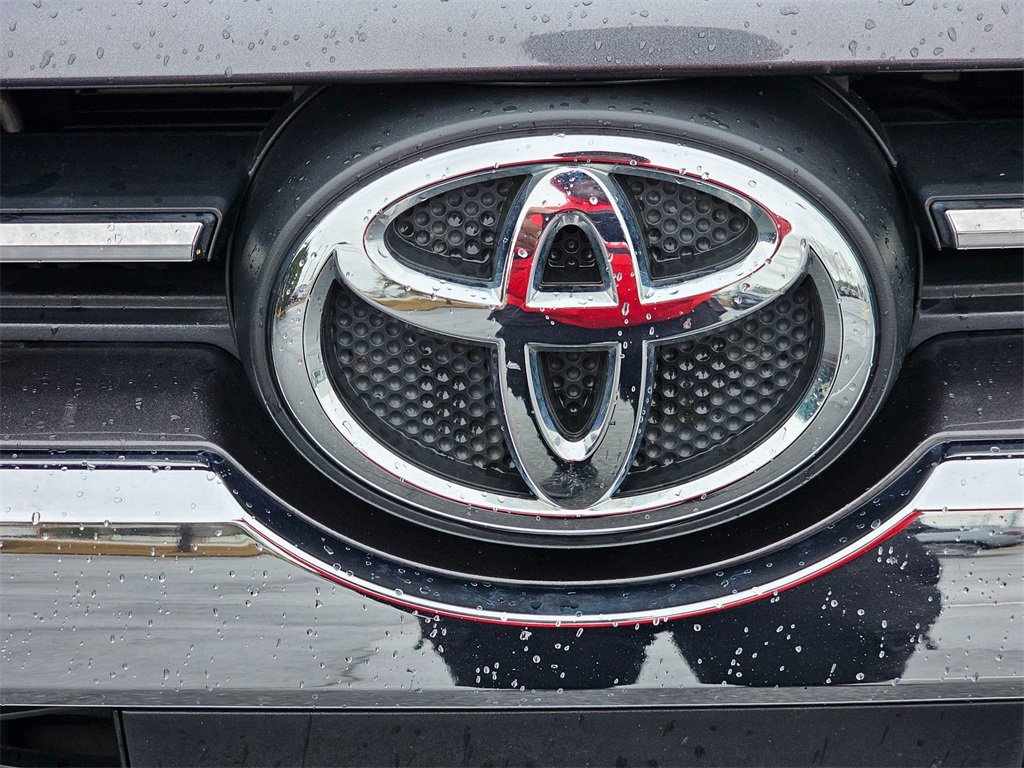 Used 2022 Toyota 4Runner Limited image 10