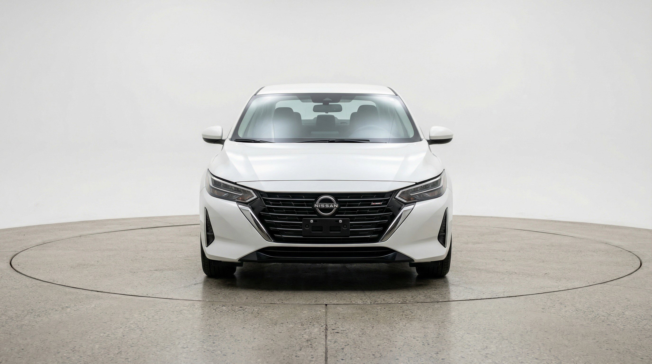 Used 2025 Nissan Sentra SV FWD image 2