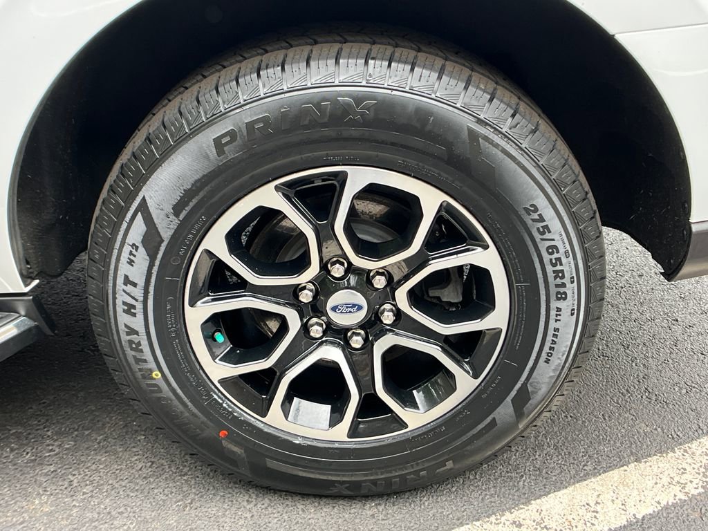 Used 2022 Ford Expedition XLT AWD/4WD image 25